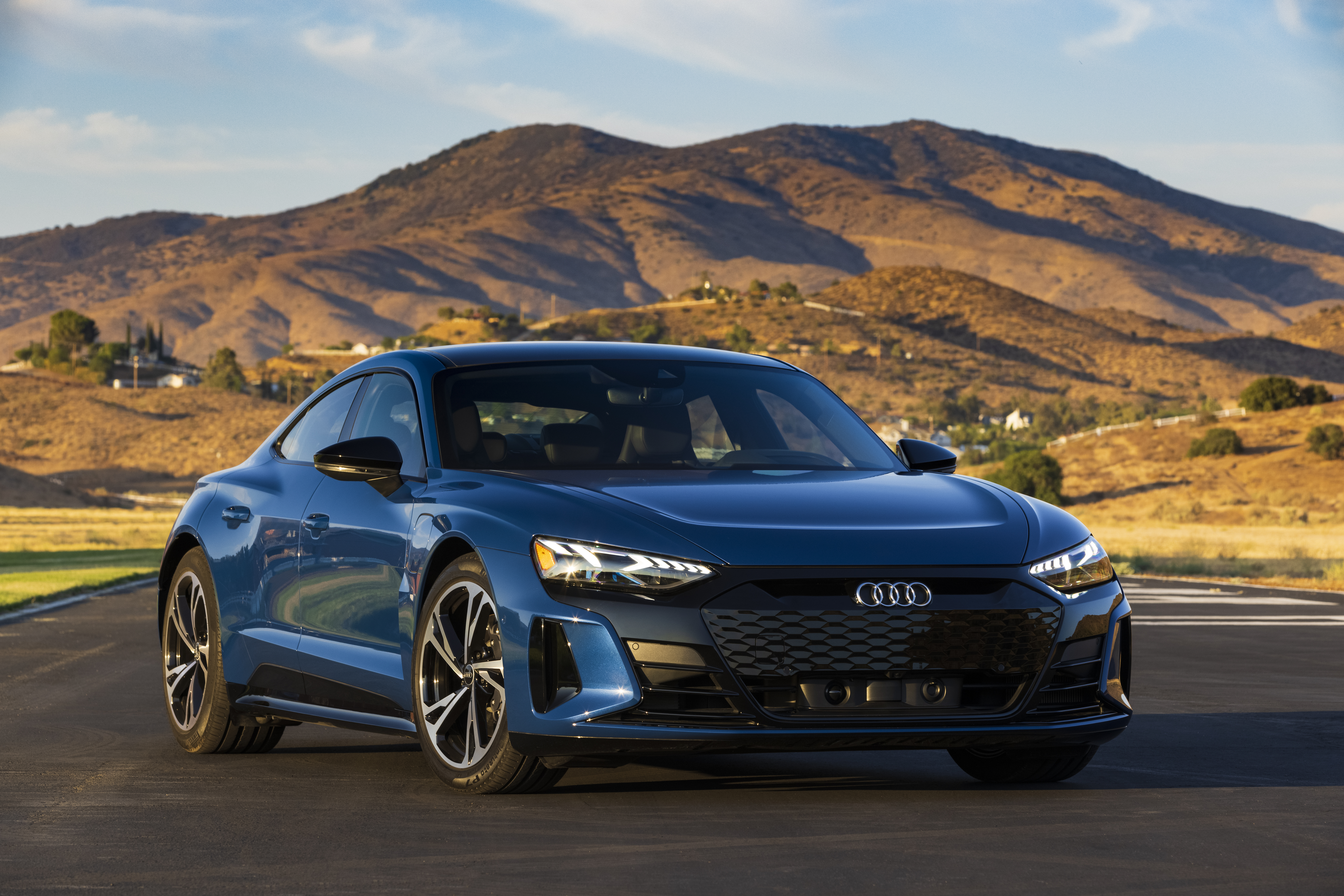 car-photo